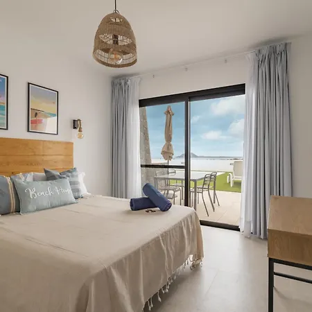 Seascape Pool, Air Con, View, Adult Only * Corralejo