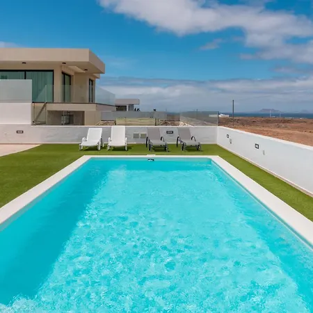 Apartment Seascape Pool, Air Con, View, Adult Only *